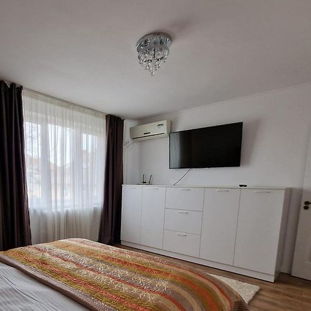 Prefecture Apartments Тімішоара Екстер'єр фото